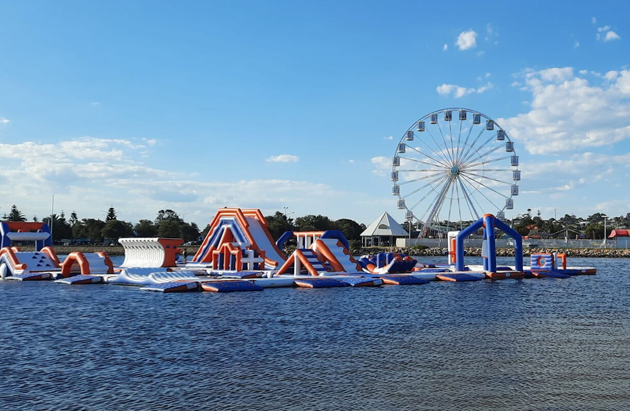 mirror photo booth for corporate events Melbourne