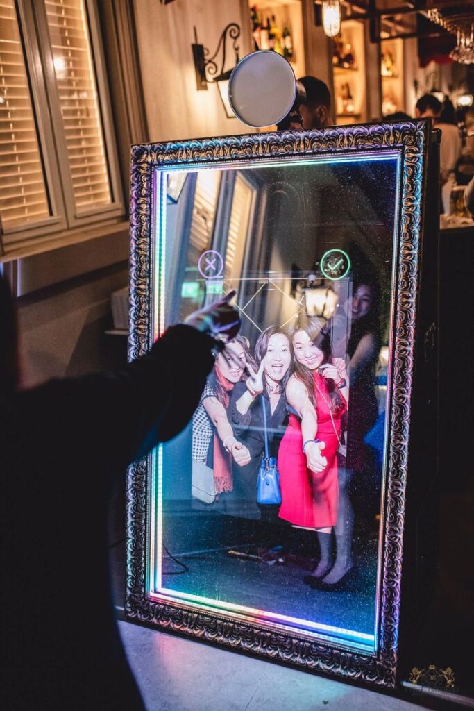 Mirror photobooth in Melbourne