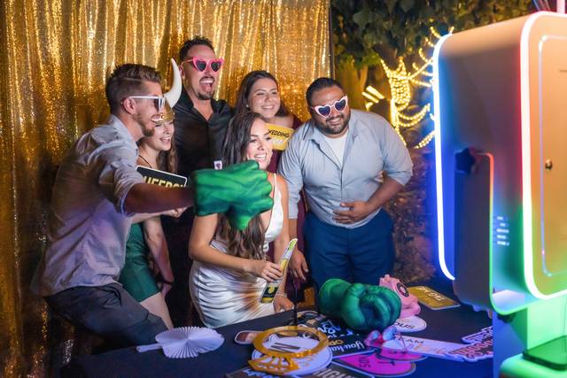 photo booth rental Melbourne