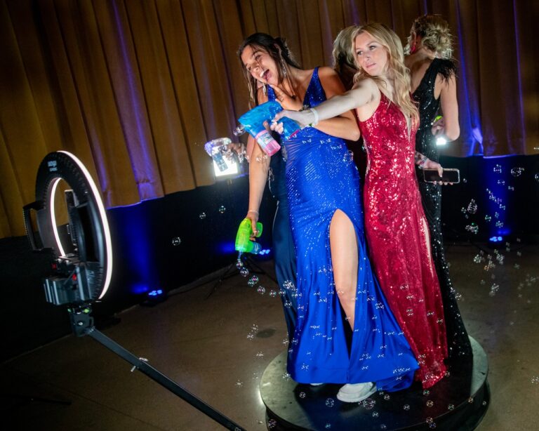 360 Photo Booth Melbourne