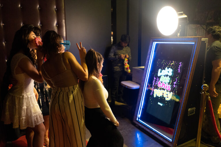 Mirror Photo Booth Melbourne