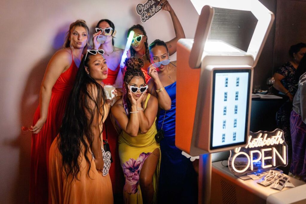 social media photo booth melbourne