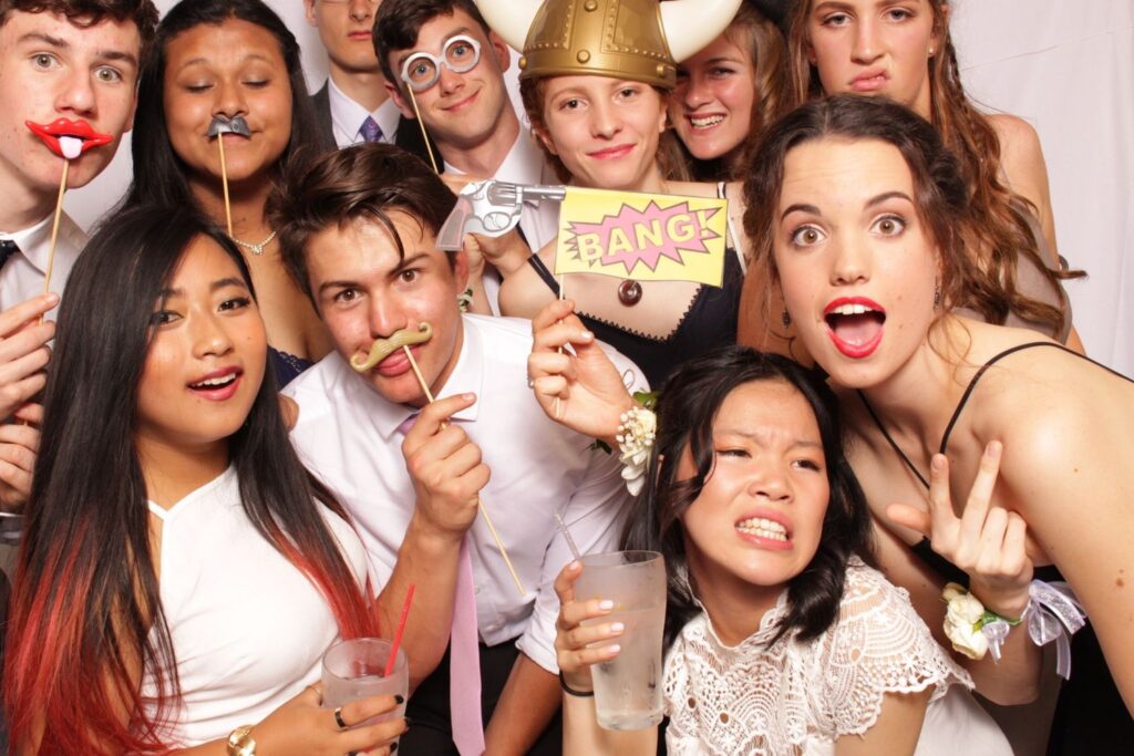 top rated photo booth hire melbourne
