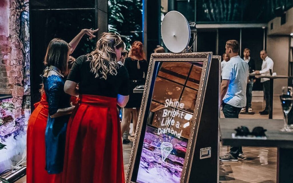 Mirror Photo Booth Melbourne