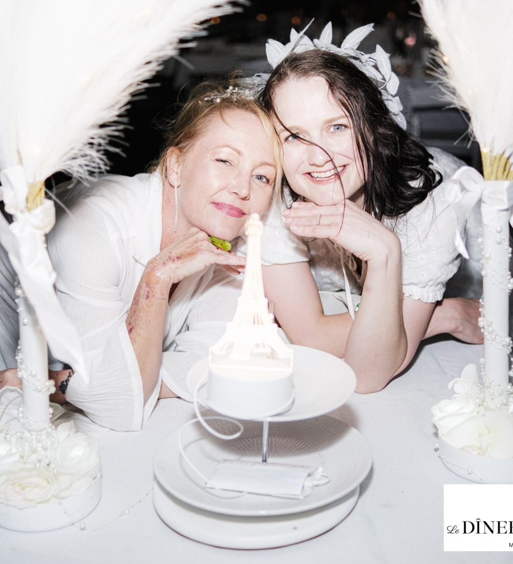 Melbourne 360 photobooth hire